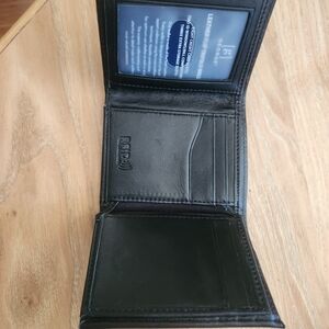 George Black Key & Card Holder with Smooth Leather Finish